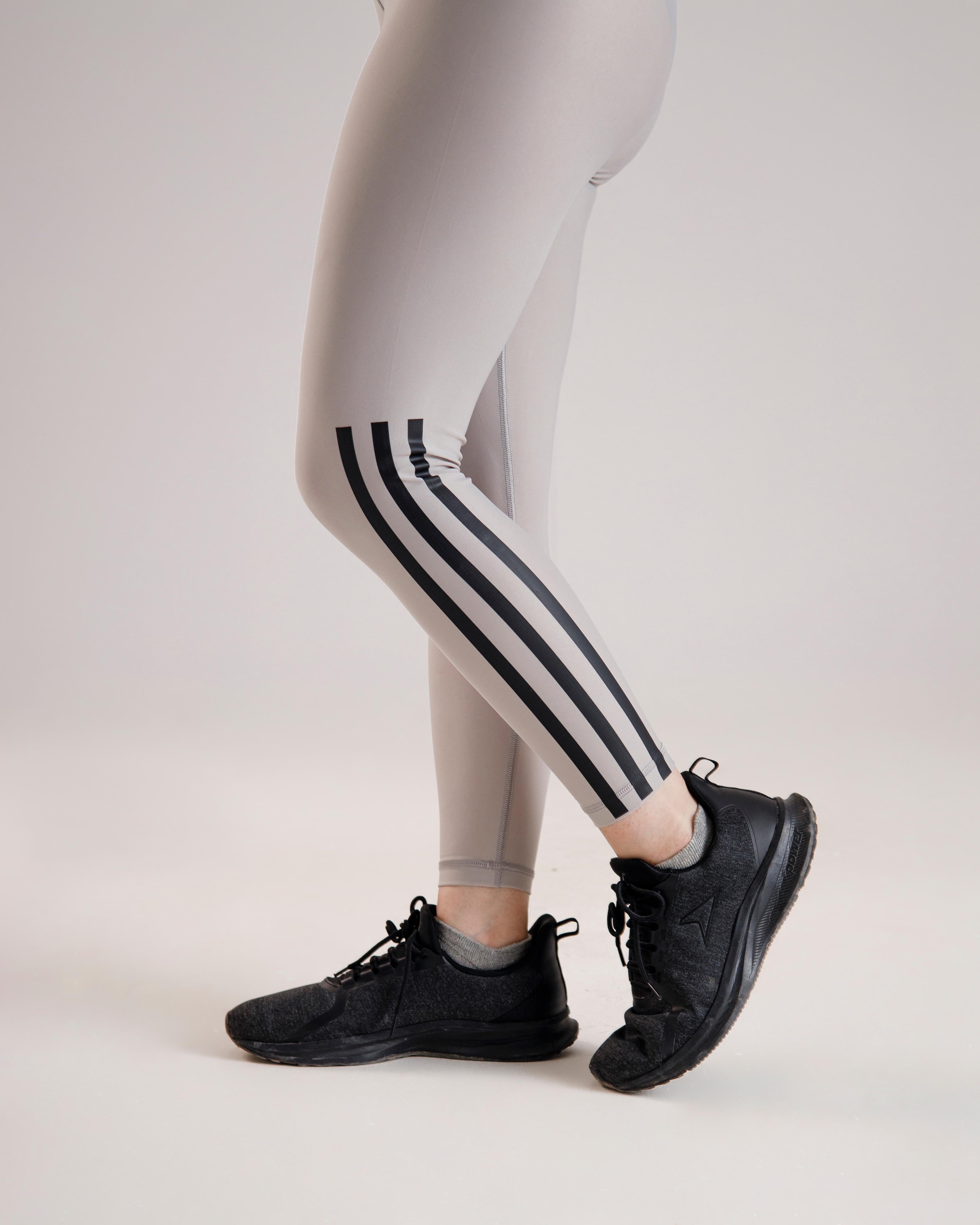 Light grey sports bra and legging