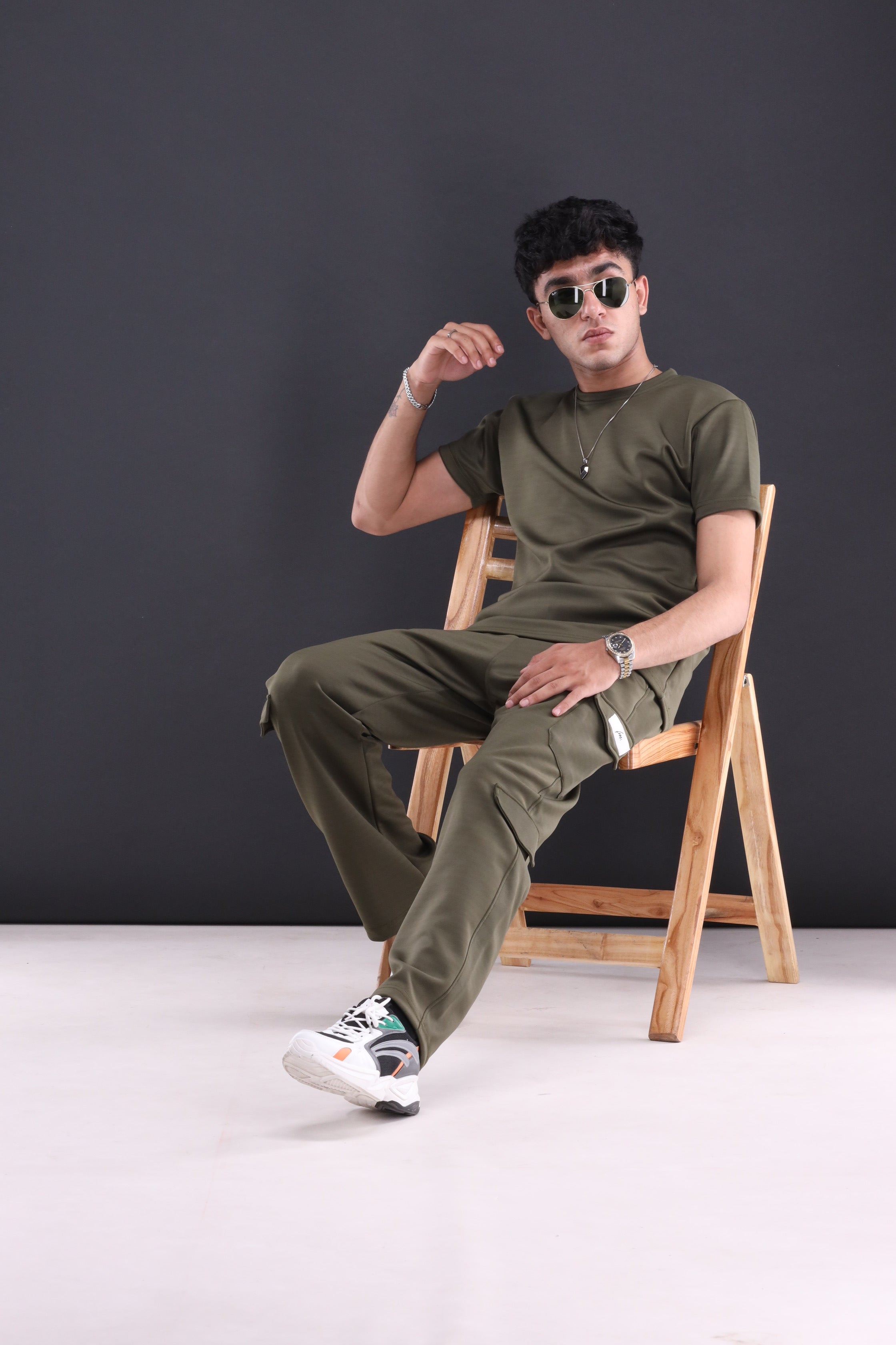 Mens Scuba Tee and Cargo Trousers