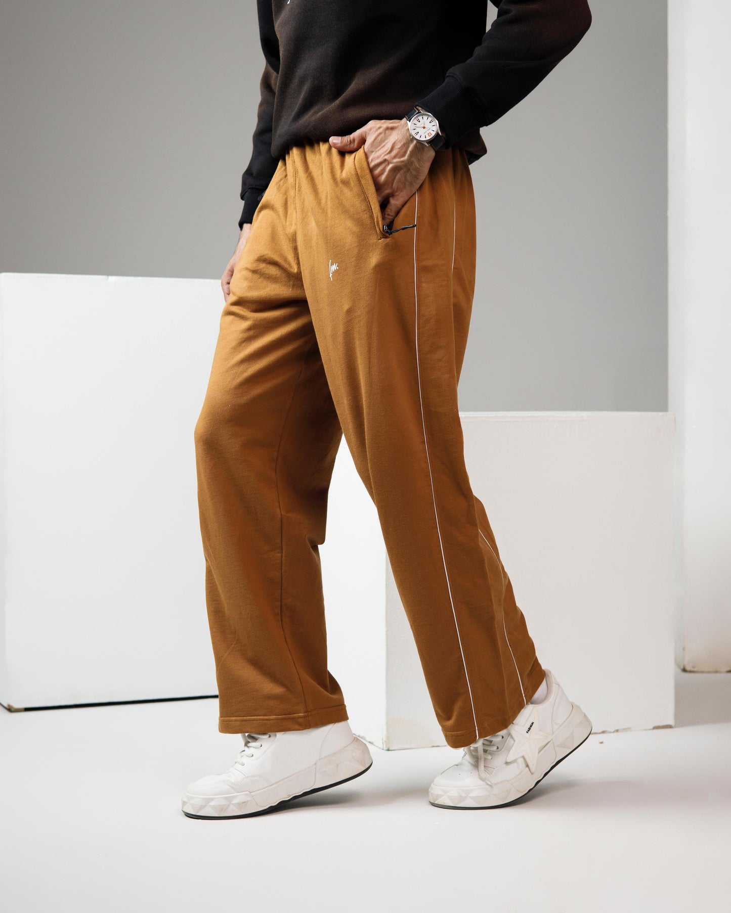 Brown bone trouser