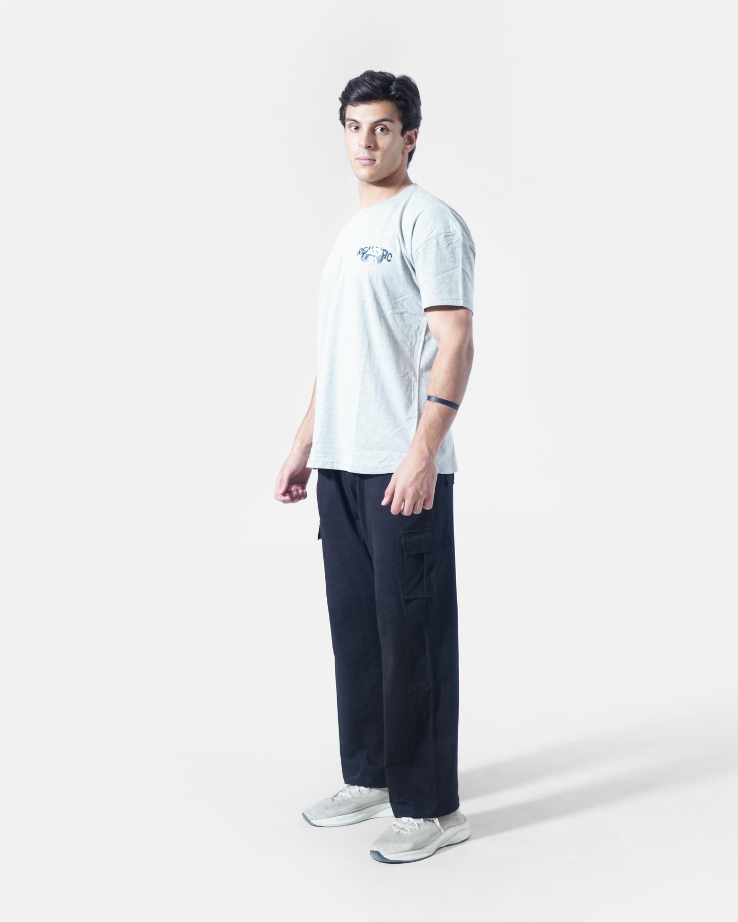 Realistic oversized Tee