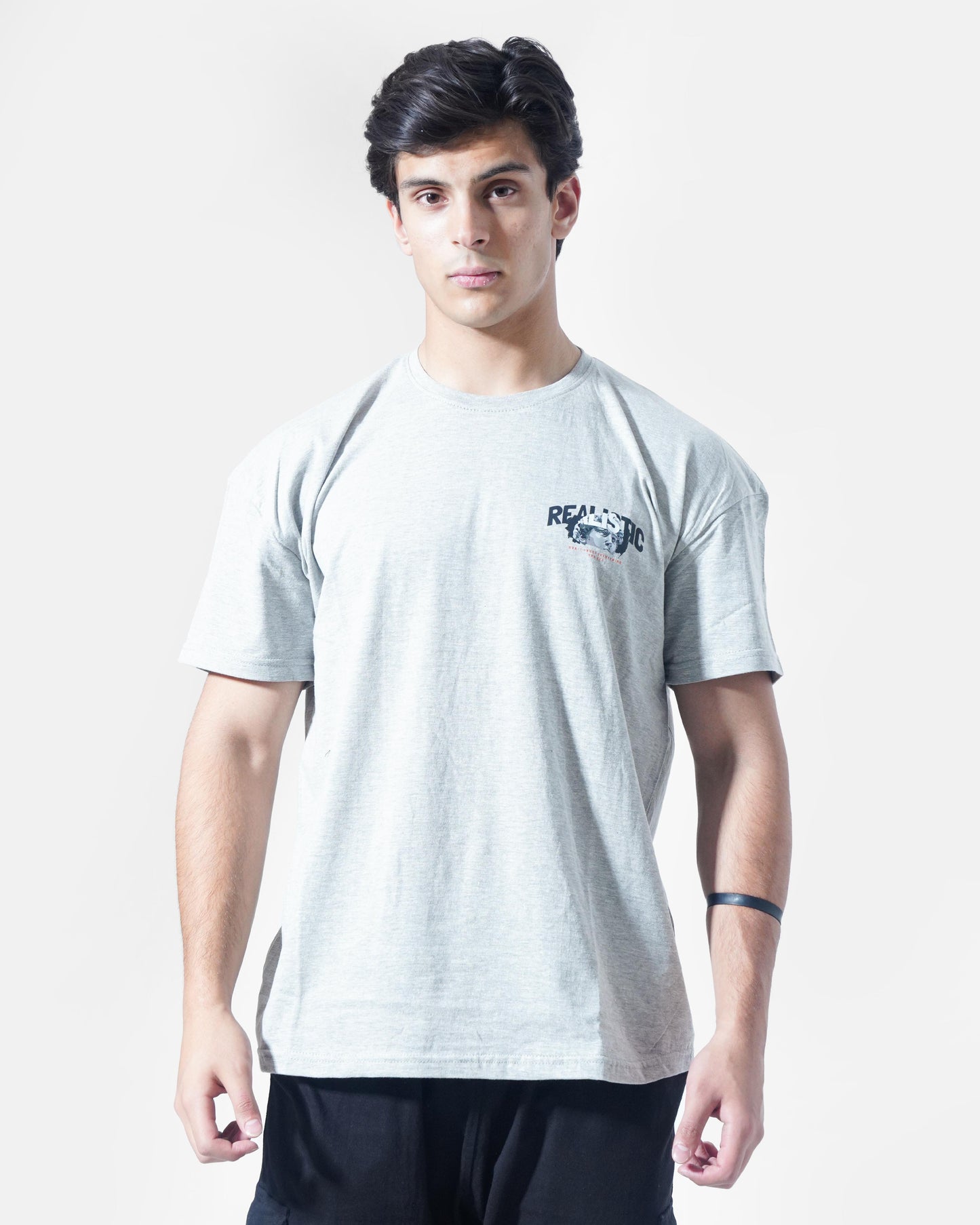 Realistic oversized Tee