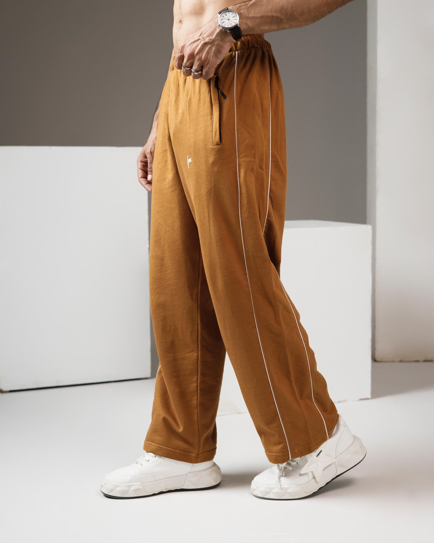 Brown bone trouser