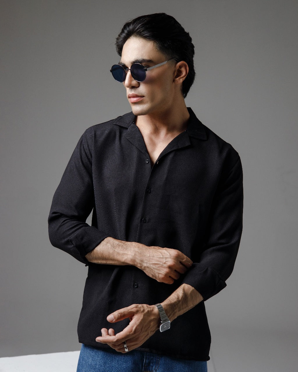 Black knitted cuban shirt