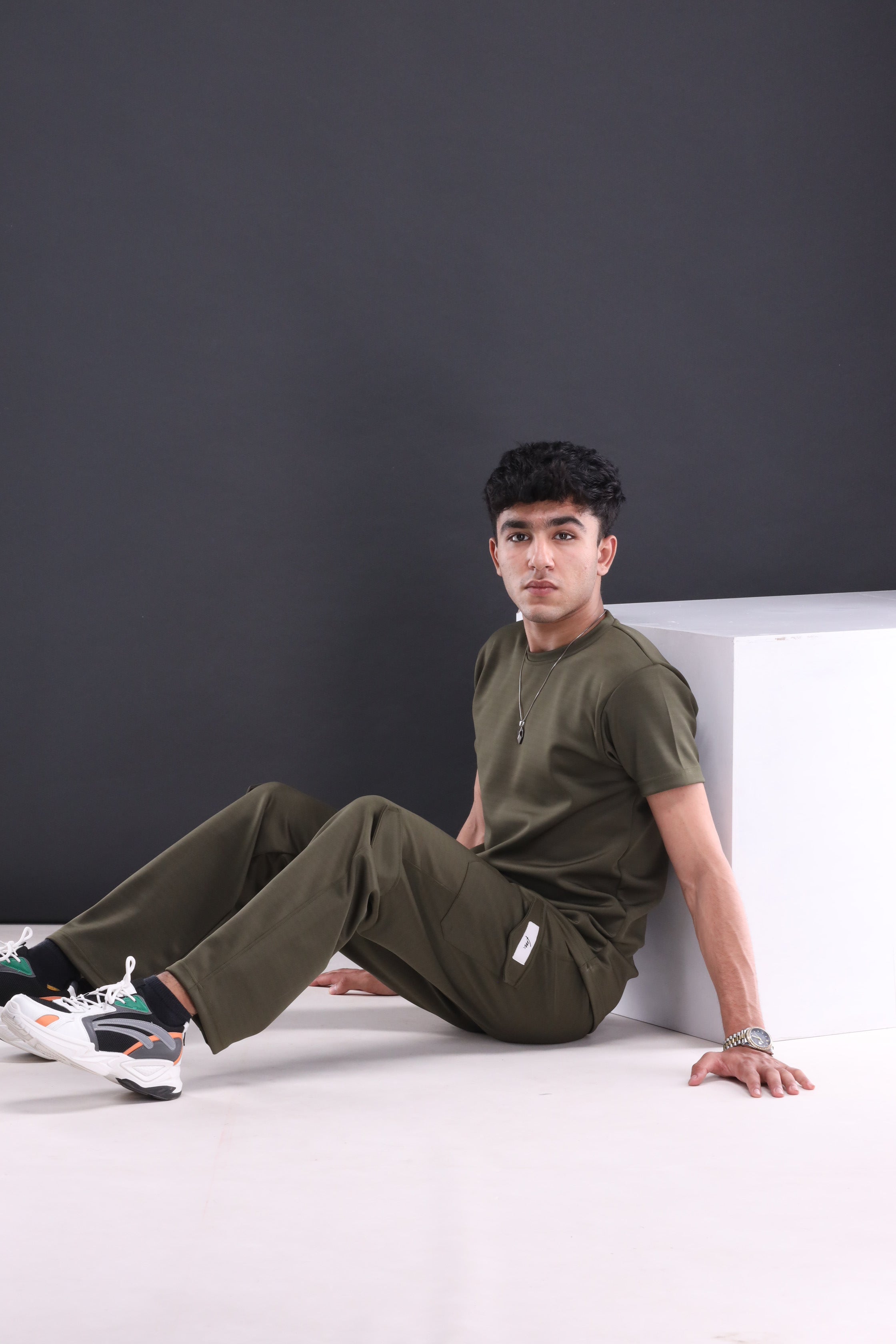 Mens Scuba Tee and Cargo Trousers